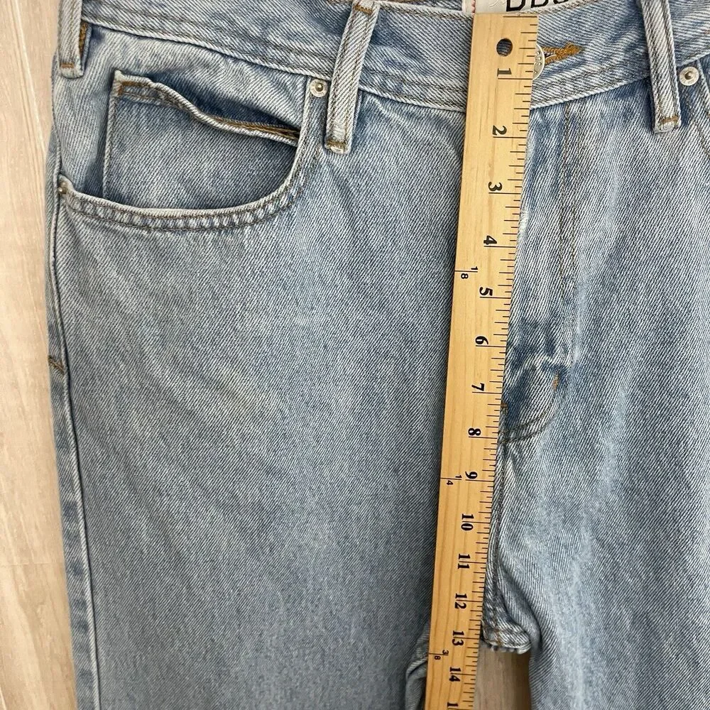 BDG Urban Outfitters Baggy Skate Fit Jeans Men's 32x30 Naturally Distressed Blue - Picture 8 of 16